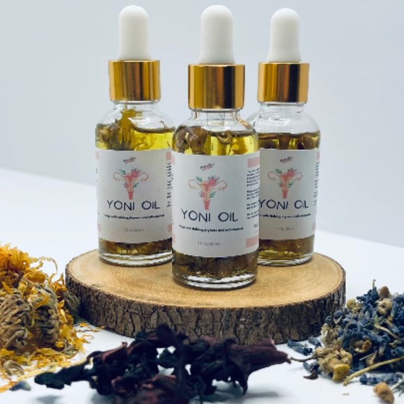 Erotika Yoni Oil - Picture 1 of 2